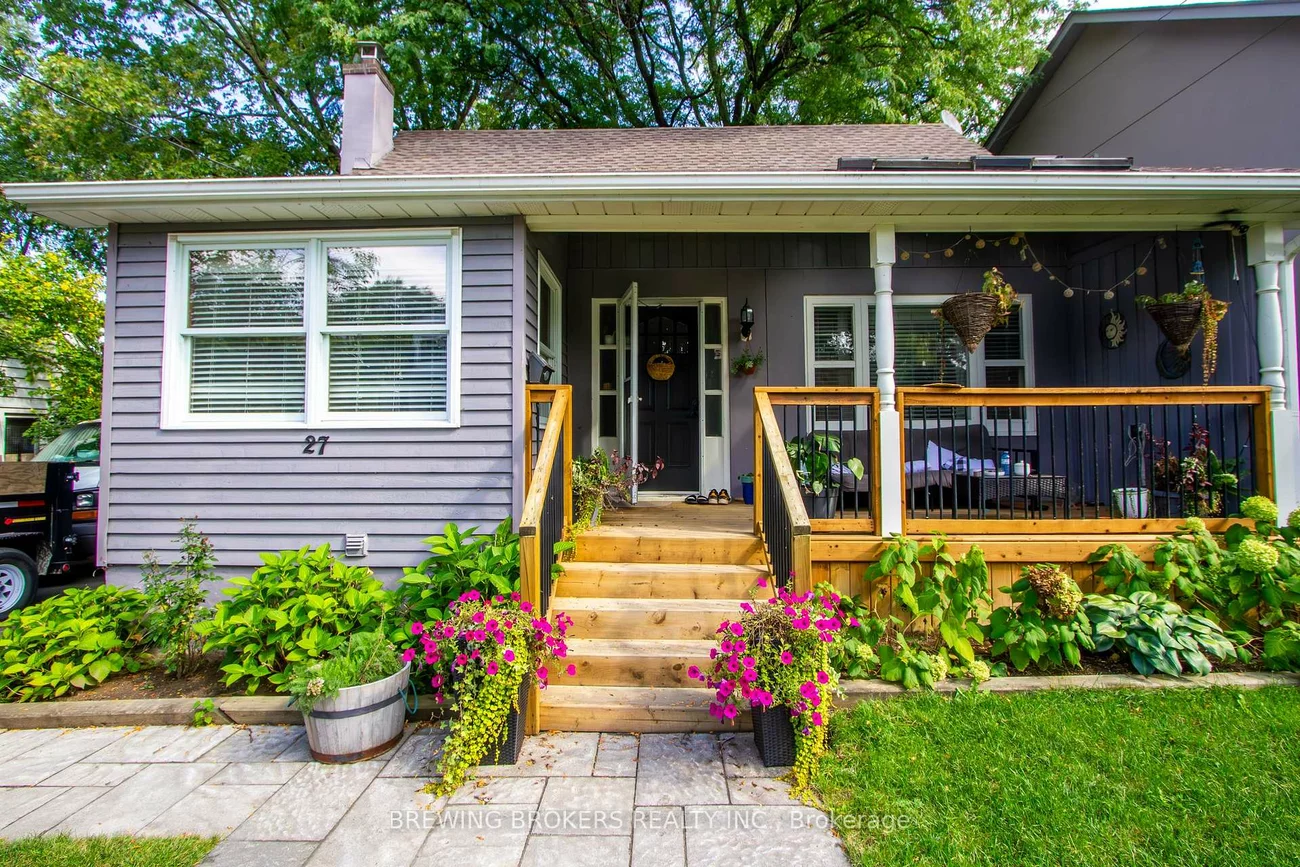 27, Pine, Port Credit, Mississauga