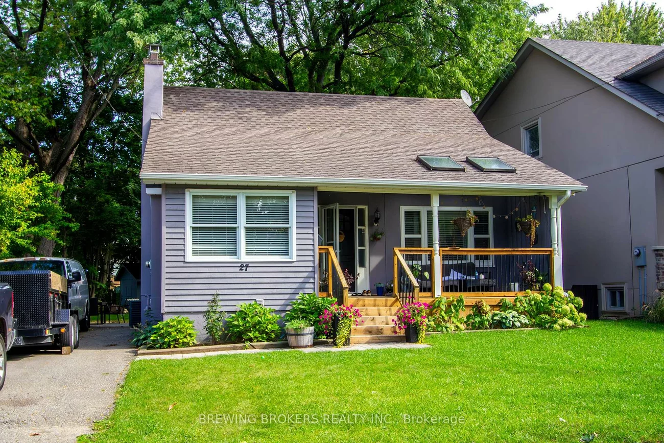 27, Pine, Port Credit, Mississauga