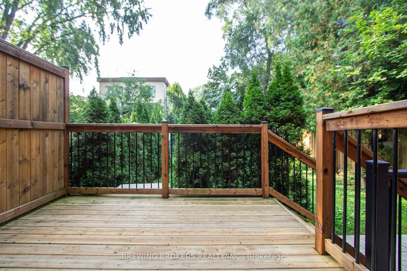 34B, Pine, Port Credit, Mississauga