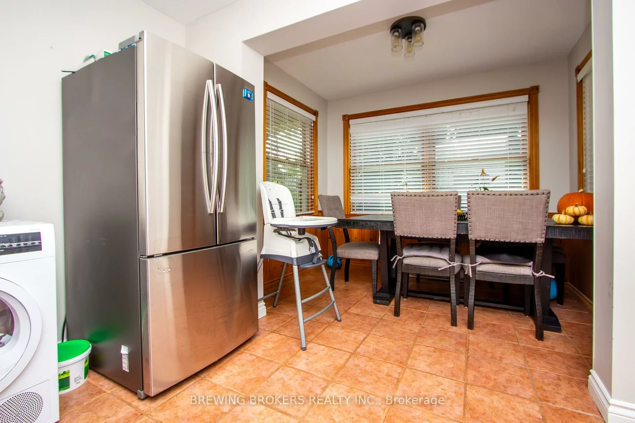 27, Pine, Port Credit, Mississauga