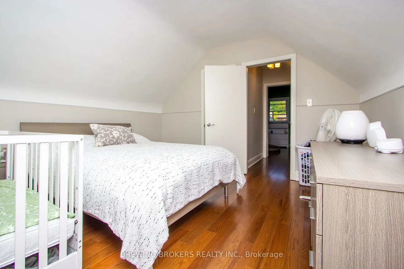 27, Pine, Port Credit, Mississauga