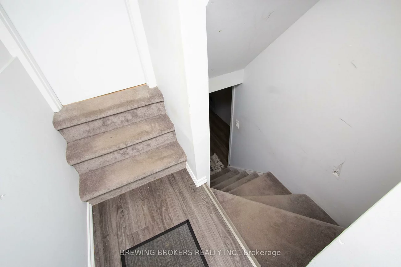 27, Pine, Port Credit, Mississauga