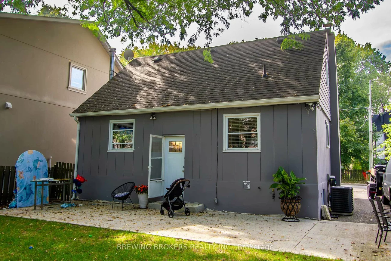 27, Pine, Port Credit, Mississauga