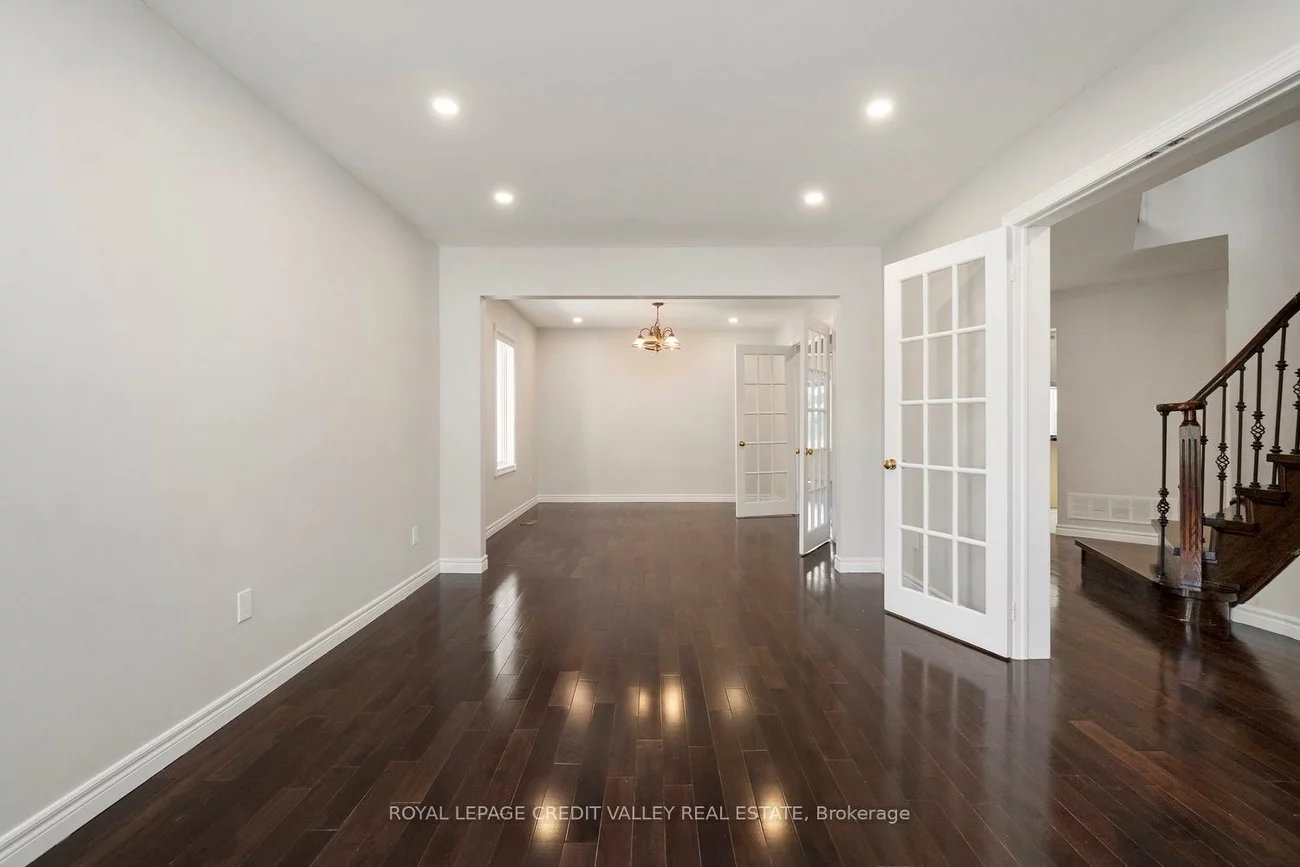 972, Winterton, East Credit, Mississauga