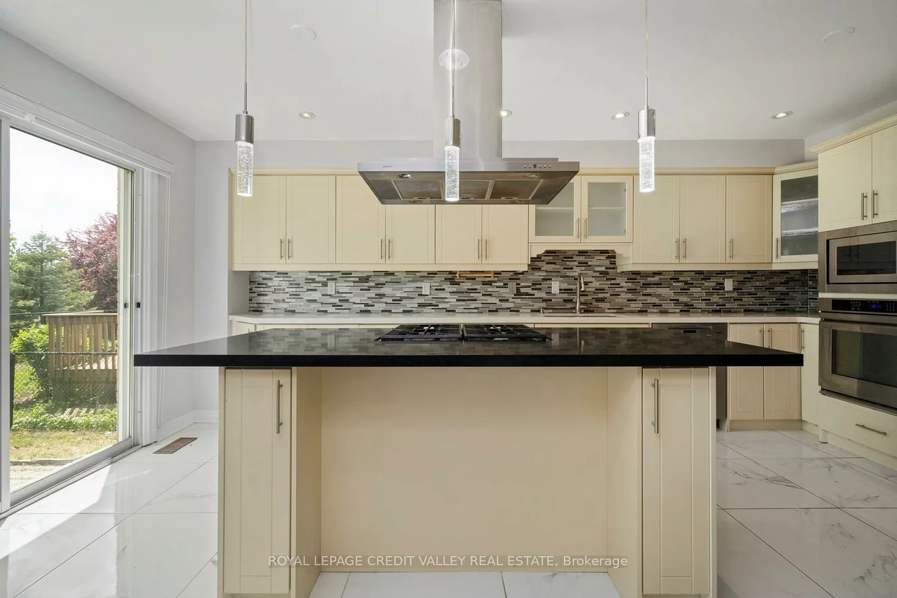 972, Winterton, East Credit, Mississauga