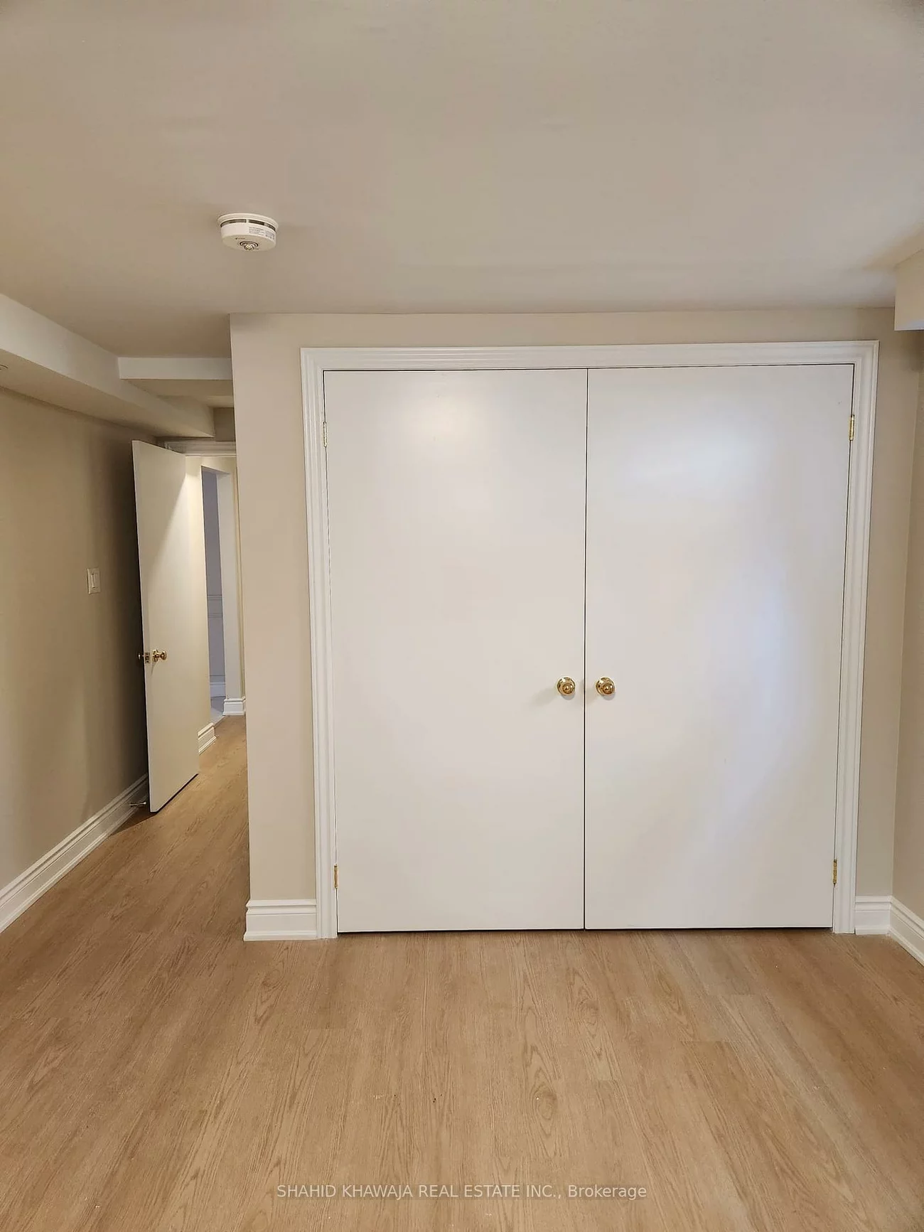 2463, King Forrest, Sheridan, Mississauga