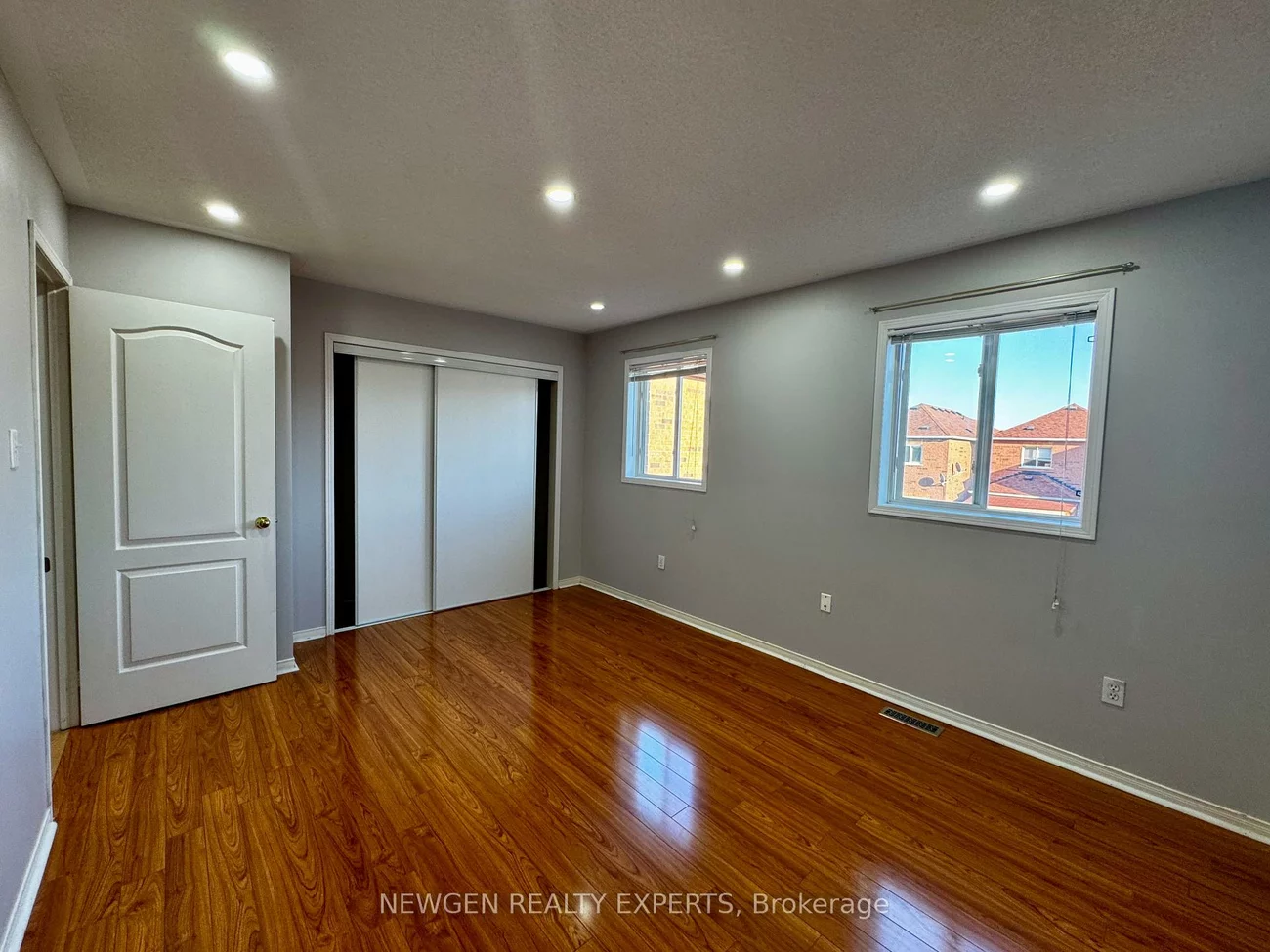 7422, Magistrate, Meadowvale Village, Mississauga