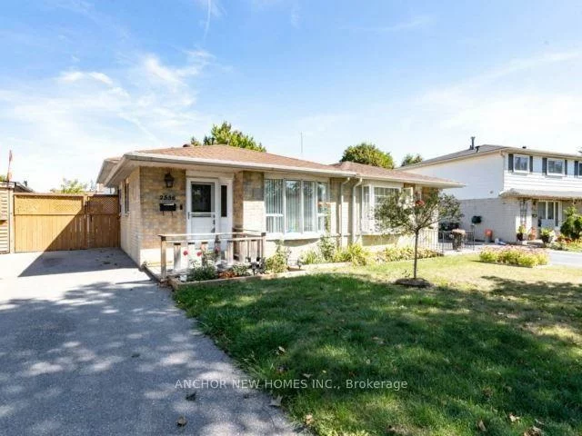 2556, Widemarr, Clarkson, Mississauga