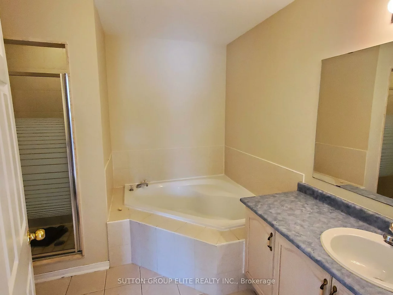 3938, Nightshade, Lisgar, Mississauga