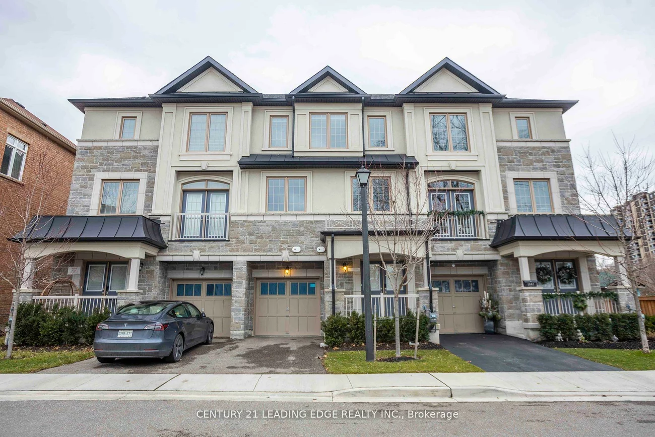 1983, Oana, Clarkson, Mississauga