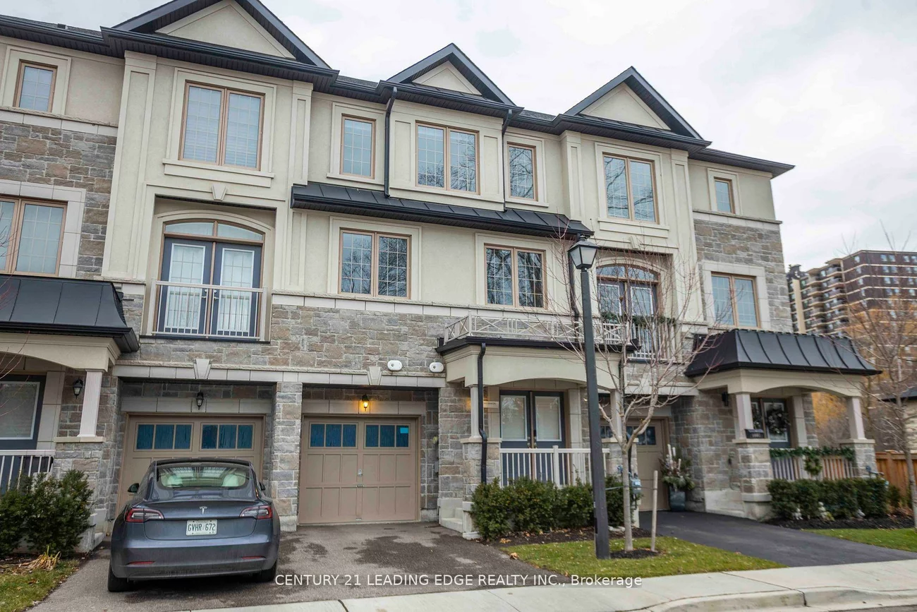 1983, Oana, Clarkson, Mississauga