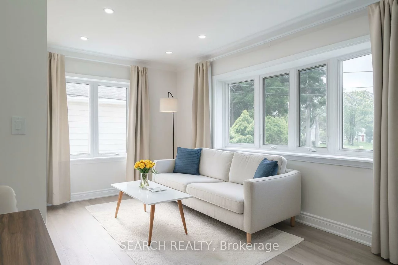 1079, Deta, Lakeview, Mississauga