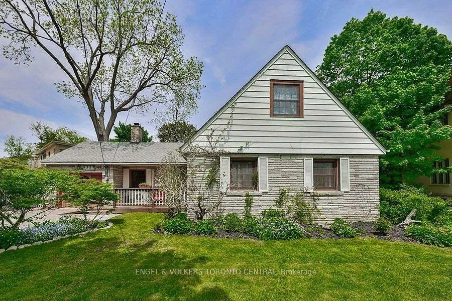 1327, Mineola, Mineola, Mississauga