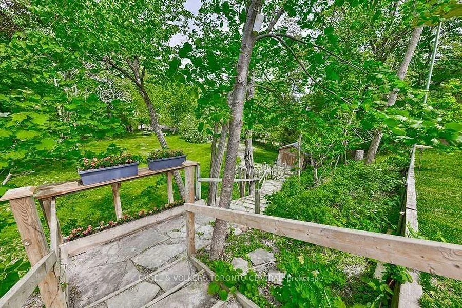 1327, Mineola, Mineola, Mississauga