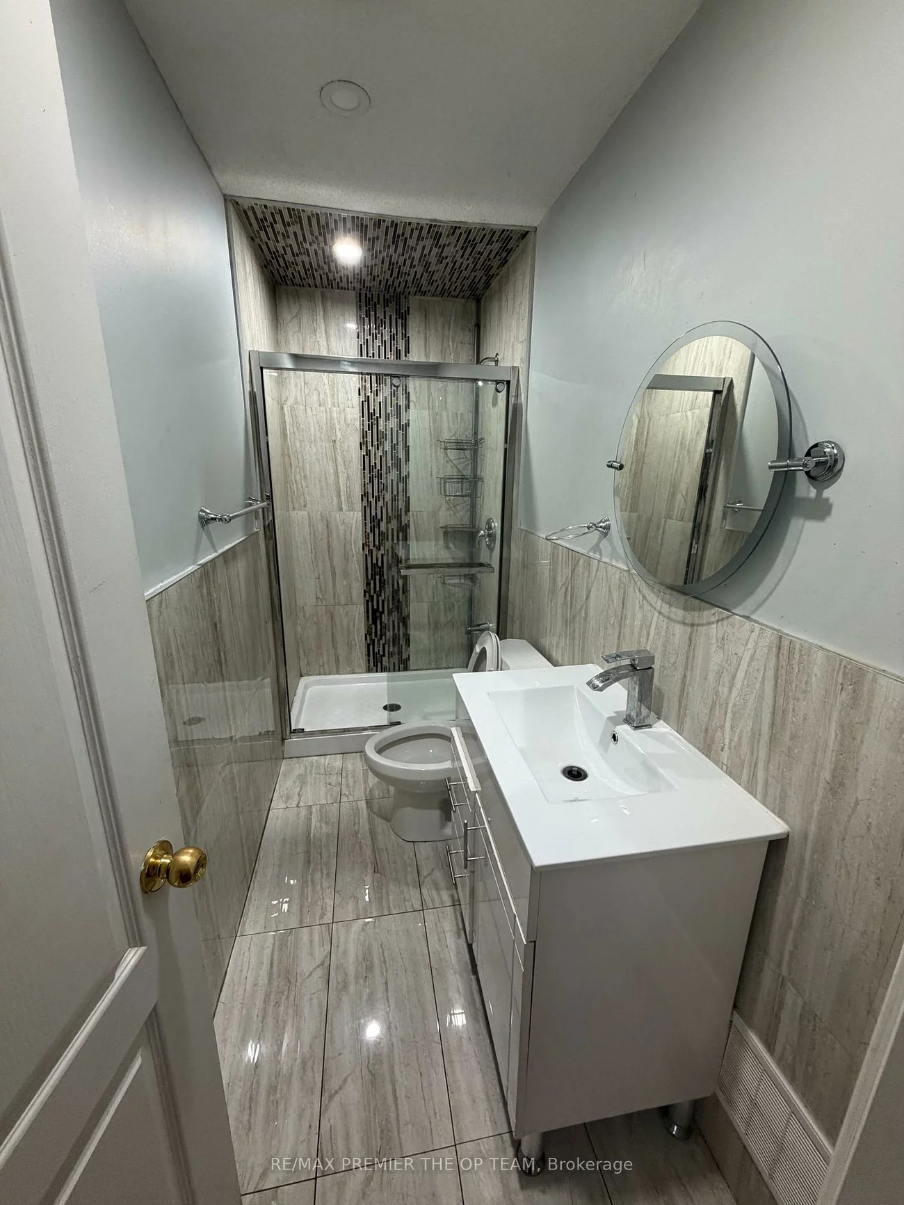 7260, Collett, Malton, Mississauga