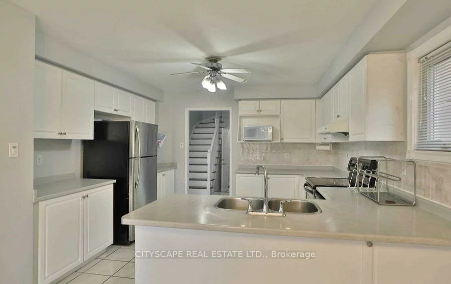 3263, Loyalist, Erin Mills, Mississauga