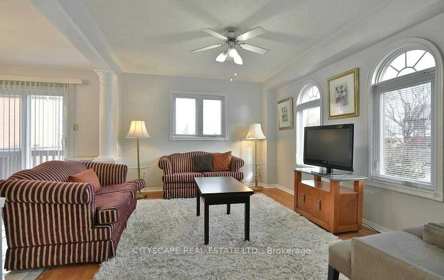 3263, Loyalist, Erin Mills, Mississauga