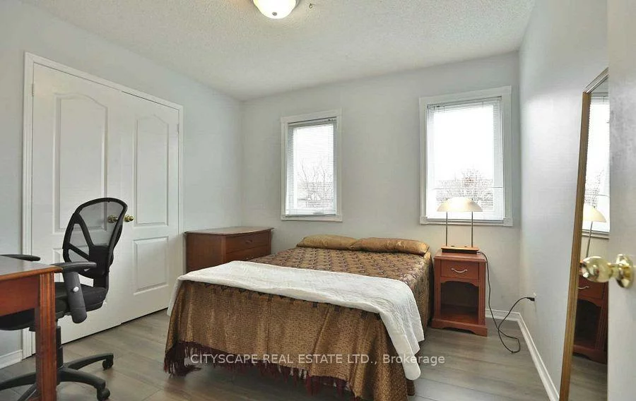 3263, Loyalist, Erin Mills, Mississauga