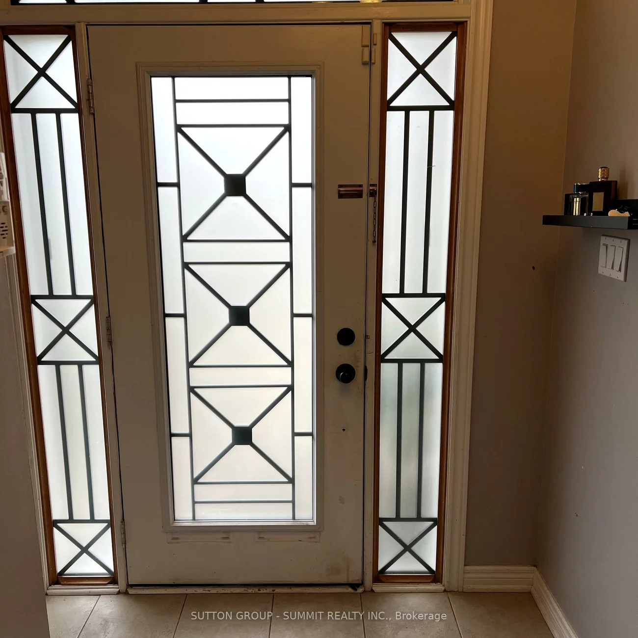 527, Coach, Hurontario, Mississauga