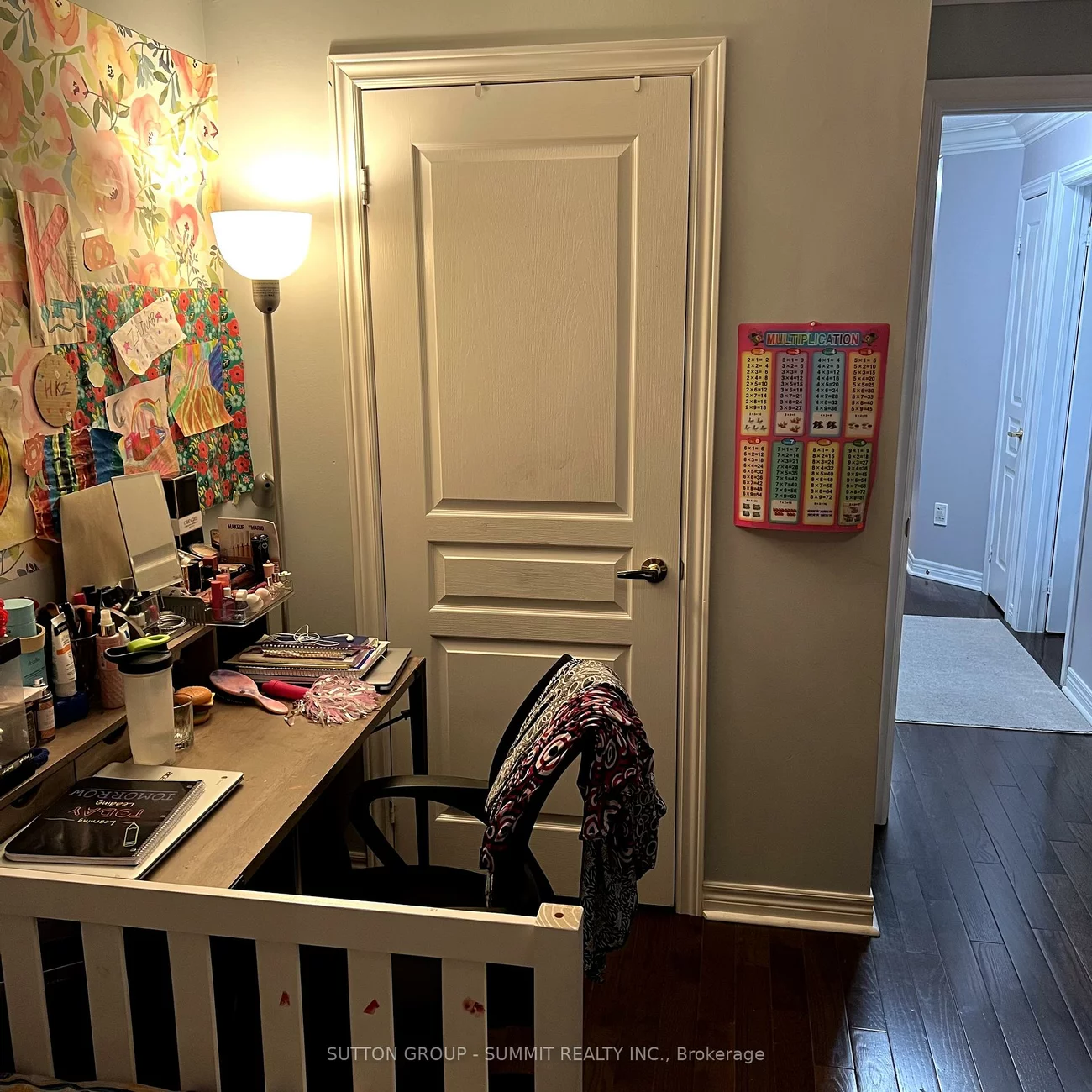 527, Coach, Hurontario, Mississauga