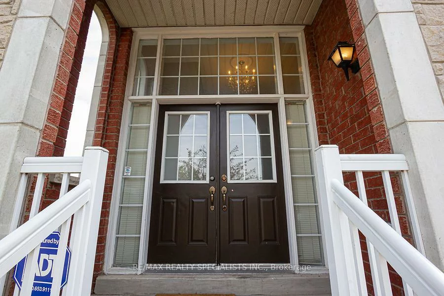 5845, Tiz, Hurontario, Mississauga
