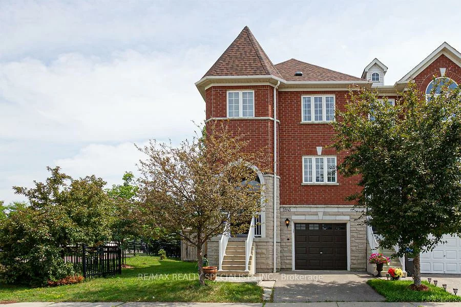 5845, Tiz, Hurontario, Mississauga