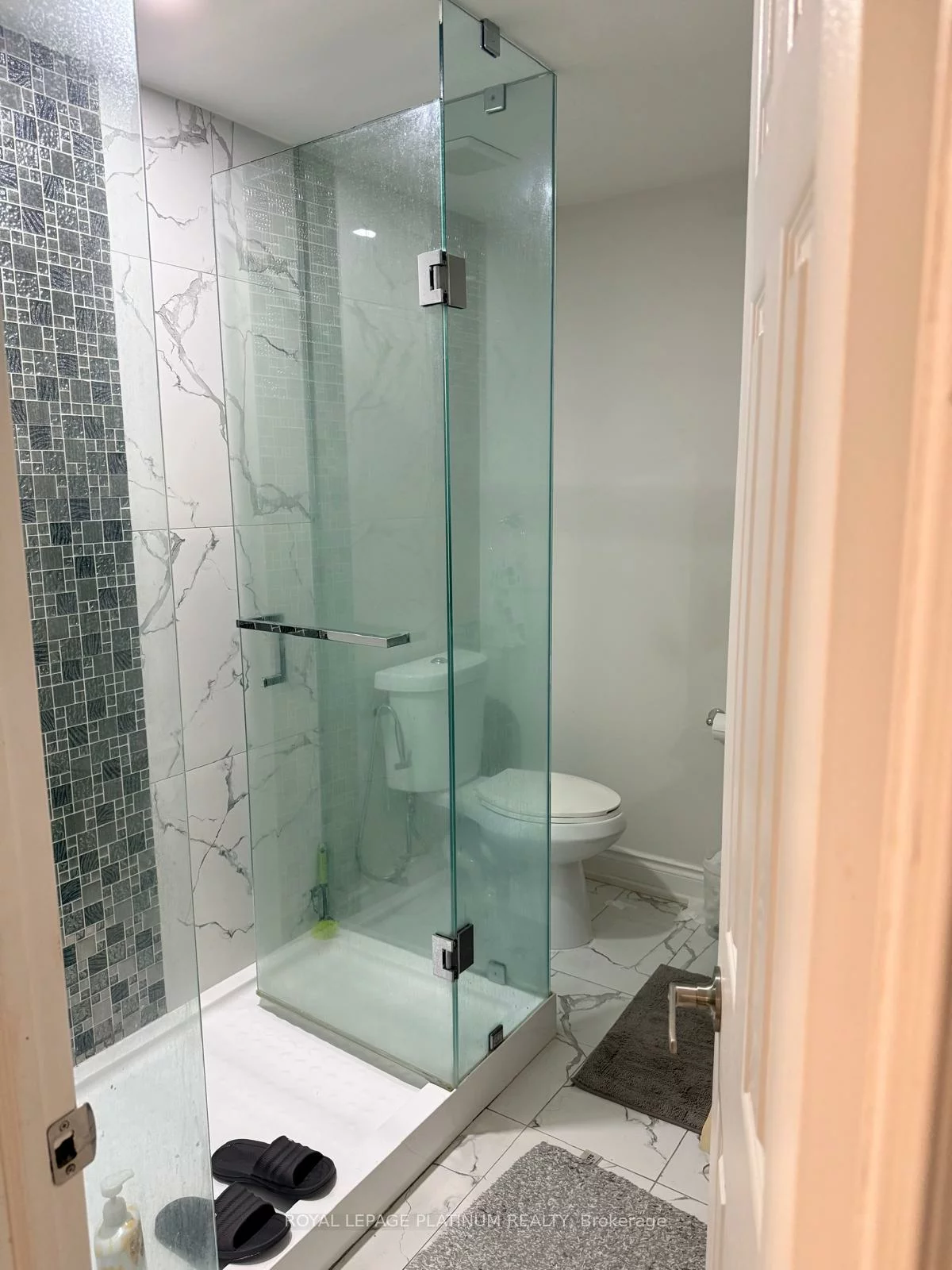 1540, Manorbrook Crt., East Credit, Mississauga