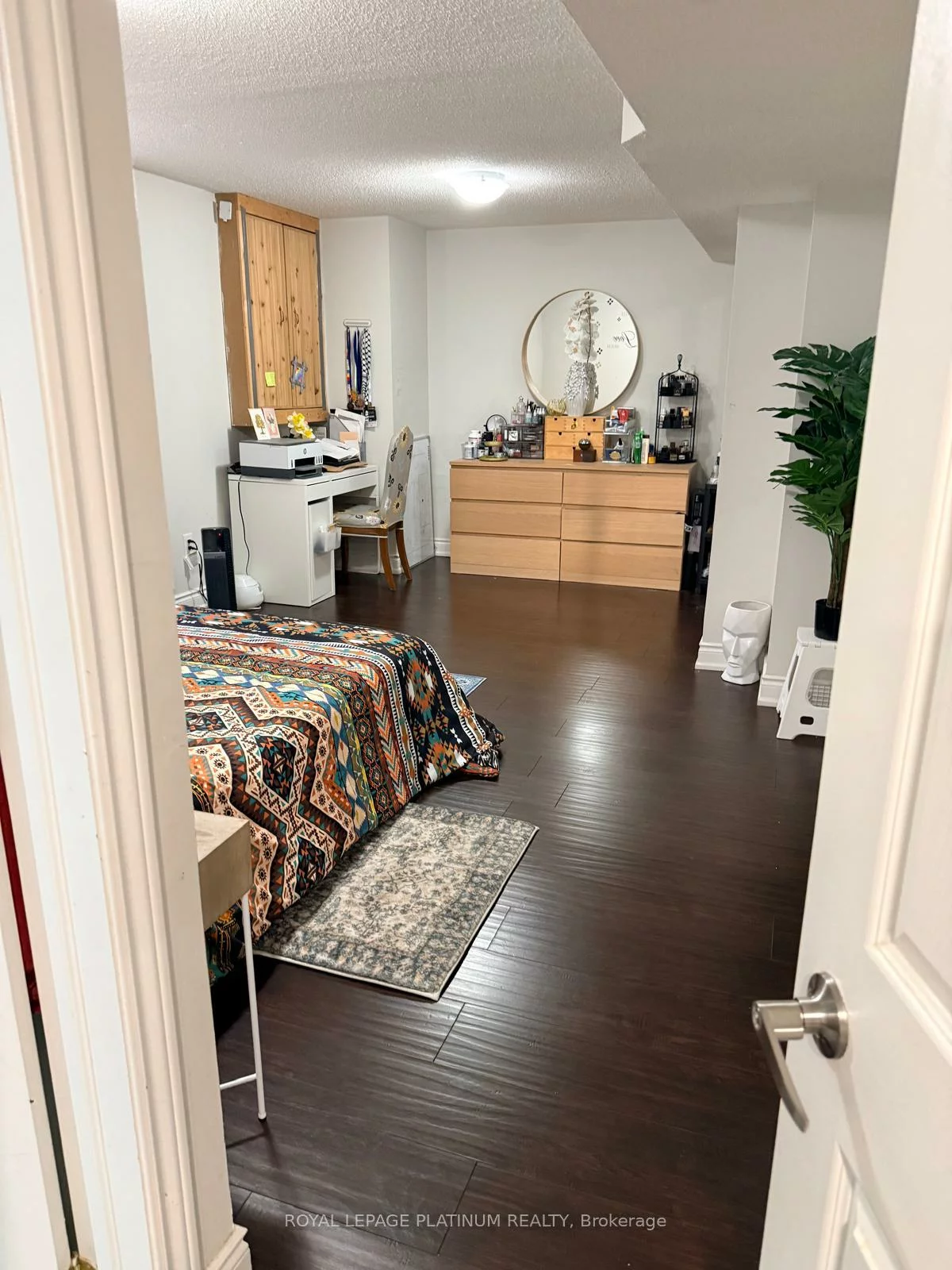 1540, Manorbrook Crt., East Credit, Mississauga