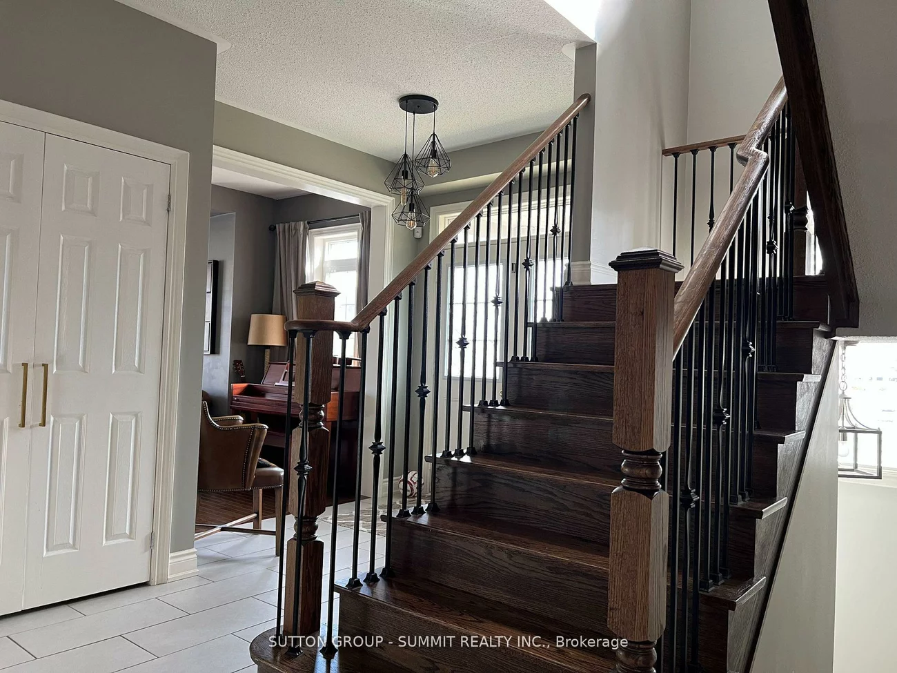 5456, Oscar Peterson, Churchill Meadows, Mississauga