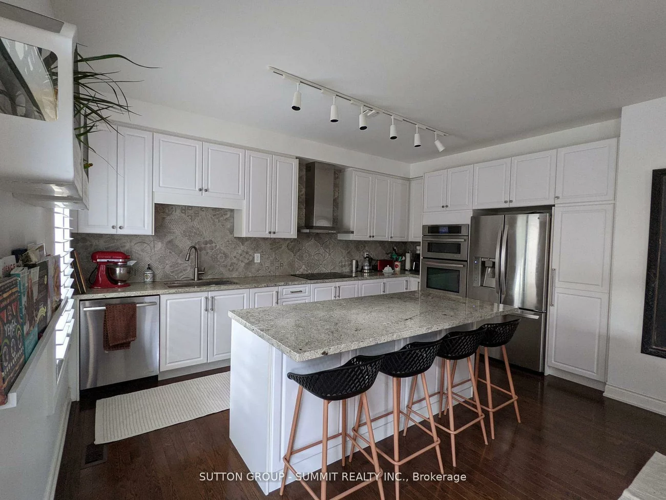 5456, Oscar Peterson, Churchill Meadows, Mississauga
