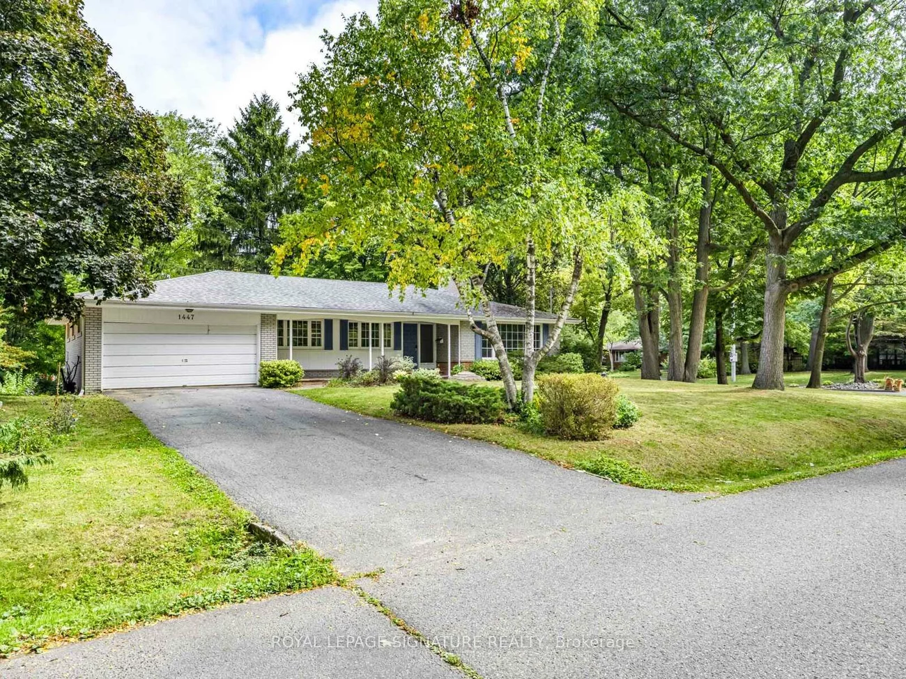 1447, Merrow, Lorne Park, Mississauga