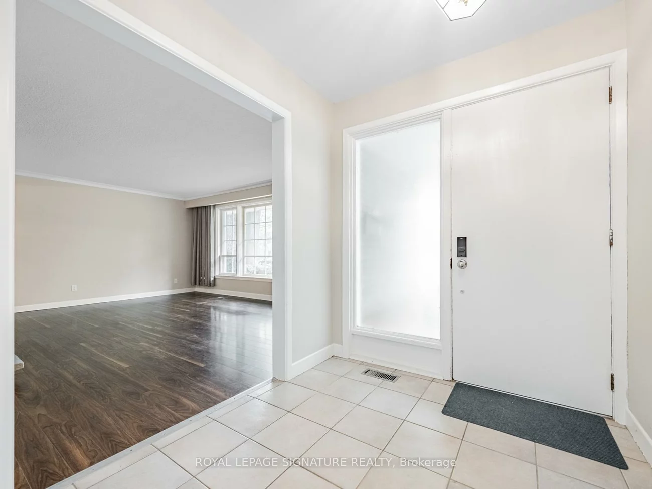 1447, Merrow, Lorne Park, Mississauga