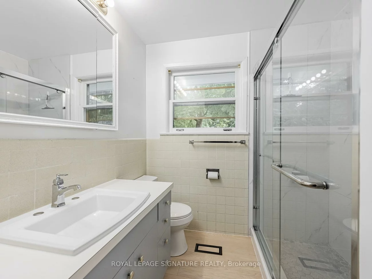 1447, Merrow, Lorne Park, Mississauga