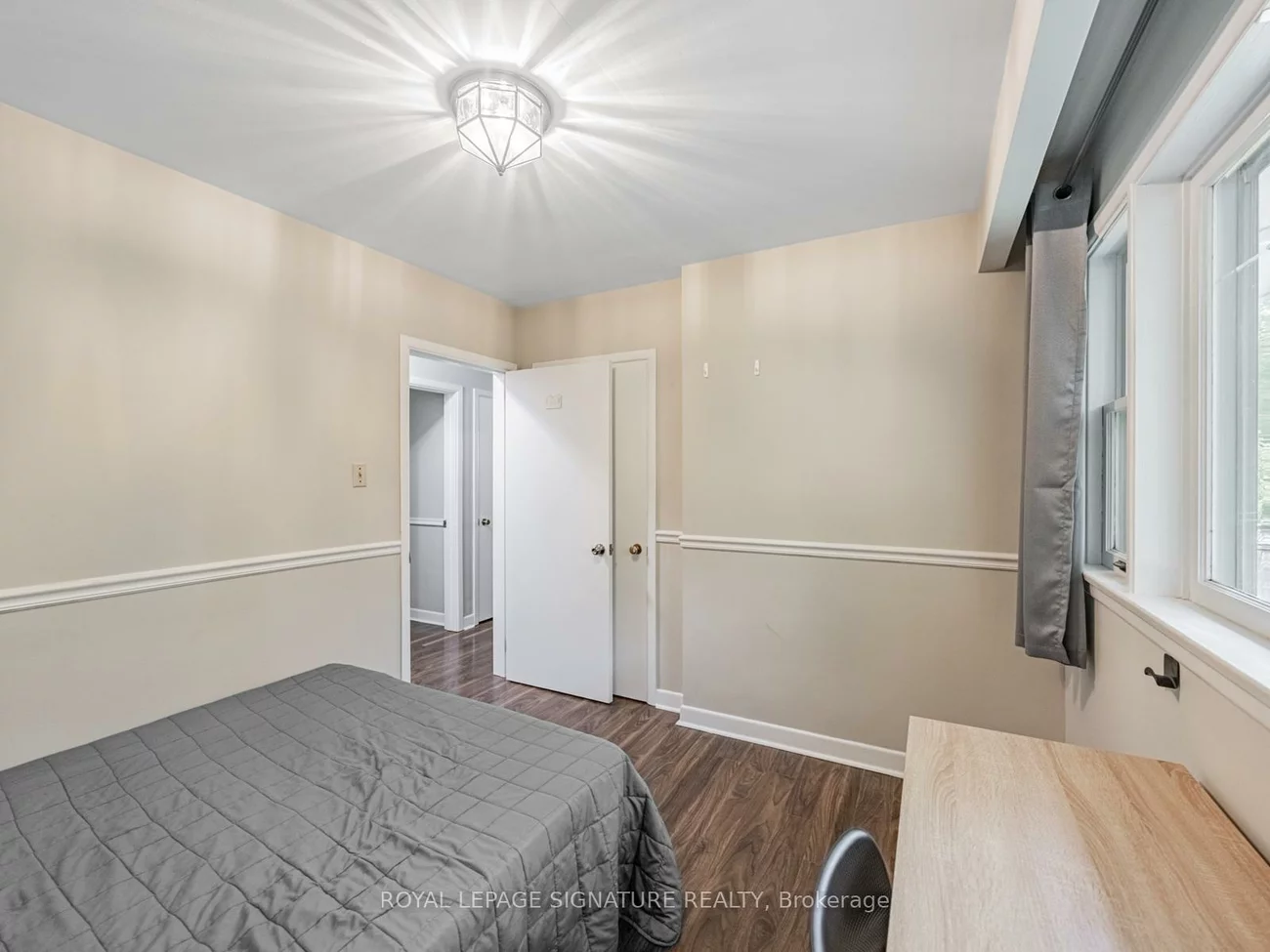 1447, Merrow, Lorne Park, Mississauga