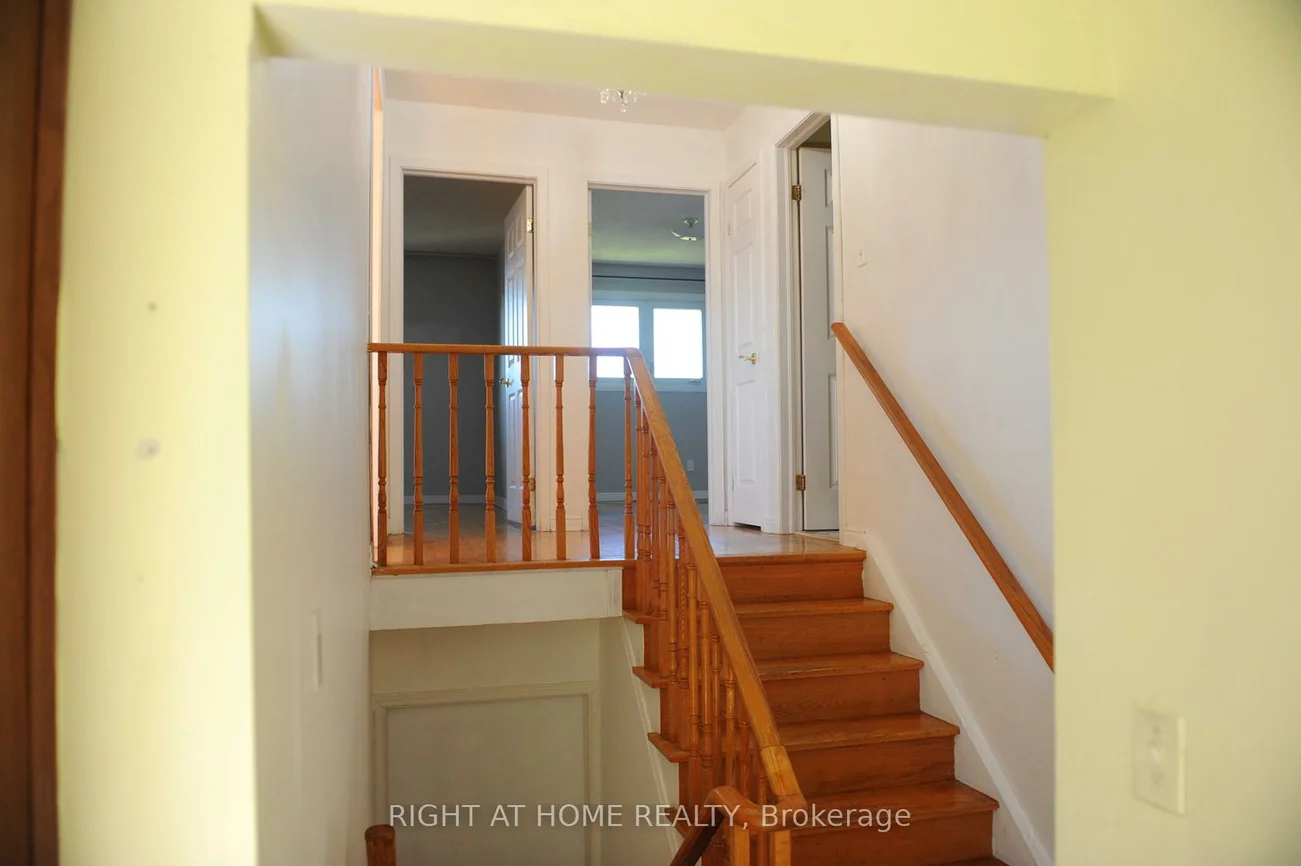 1618, Corkstone, Rathwood, Mississauga