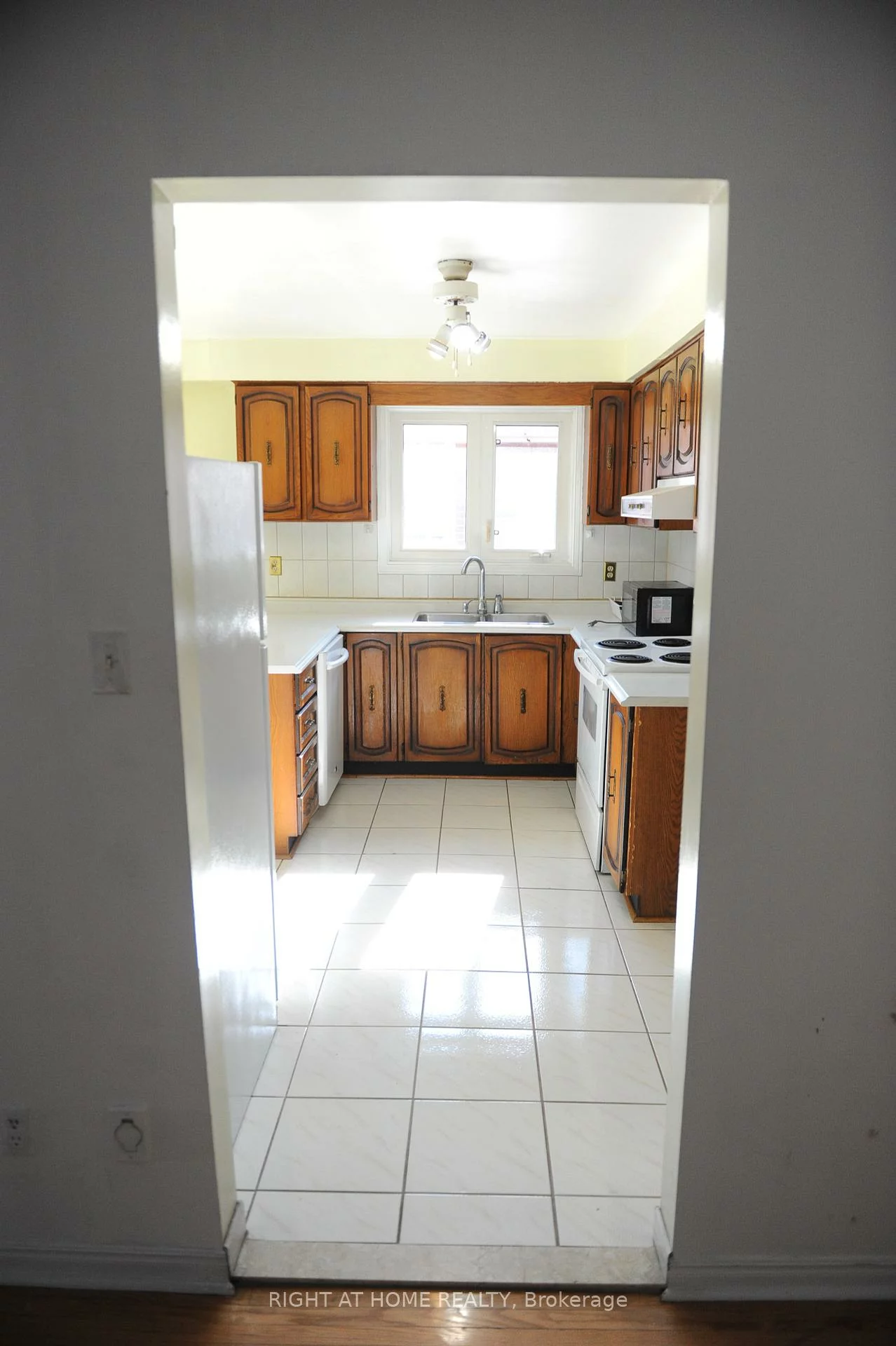 1618, Corkstone, Rathwood, Mississauga