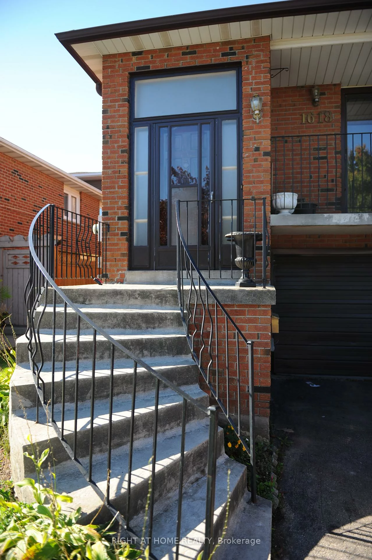 1618, Corkstone, Rathwood, Mississauga