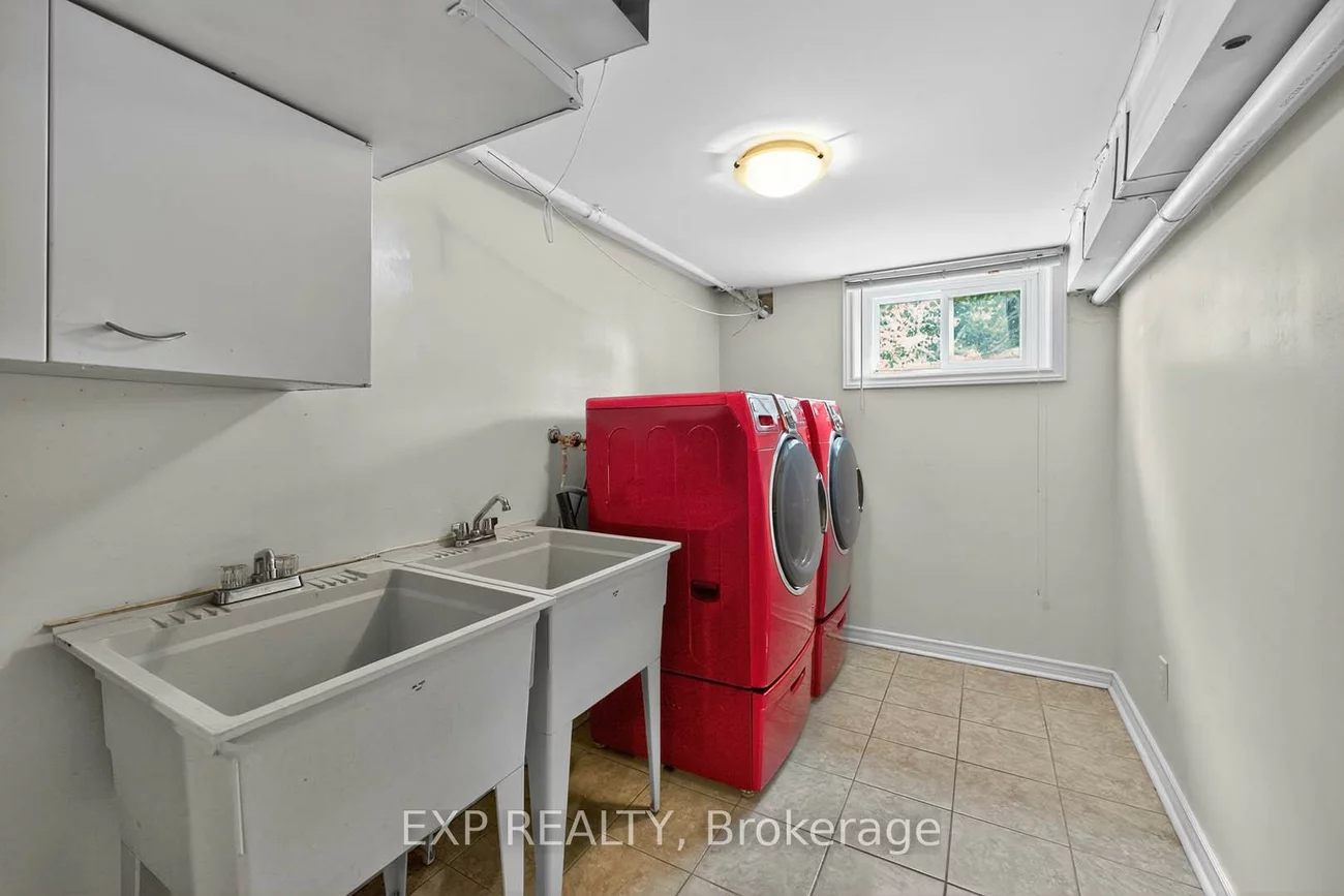 3567, Queenston, Erindale, Mississauga