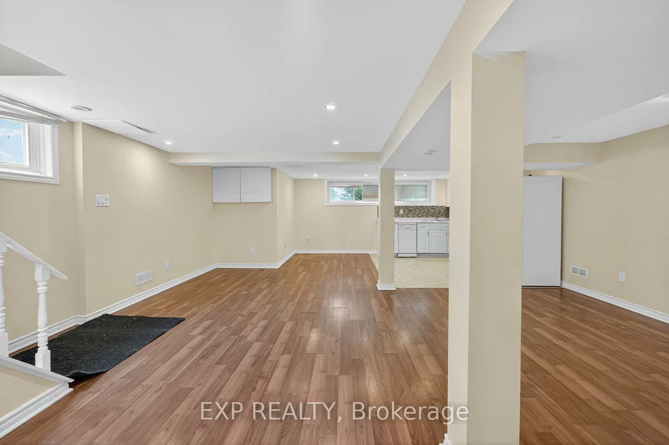 3567, Queenston, Erindale, Mississauga