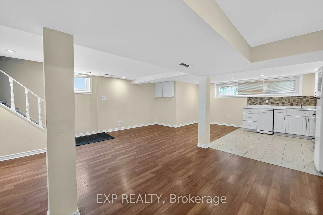 3567, Queenston, Erindale, Mississauga