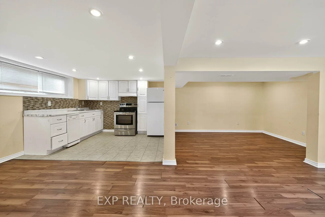 3567, Queenston, Erindale, Mississauga
