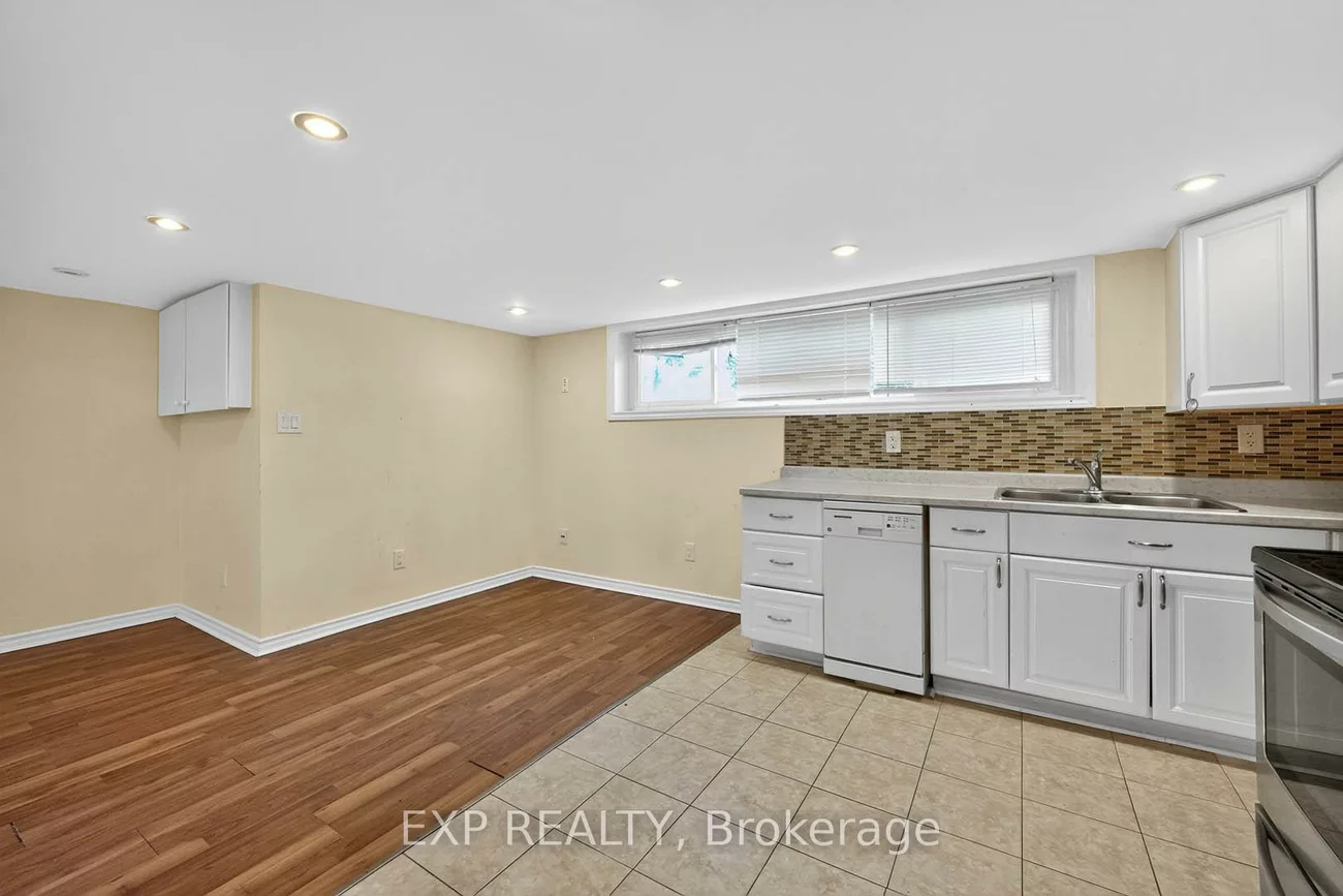 3567, Queenston, Erindale, Mississauga