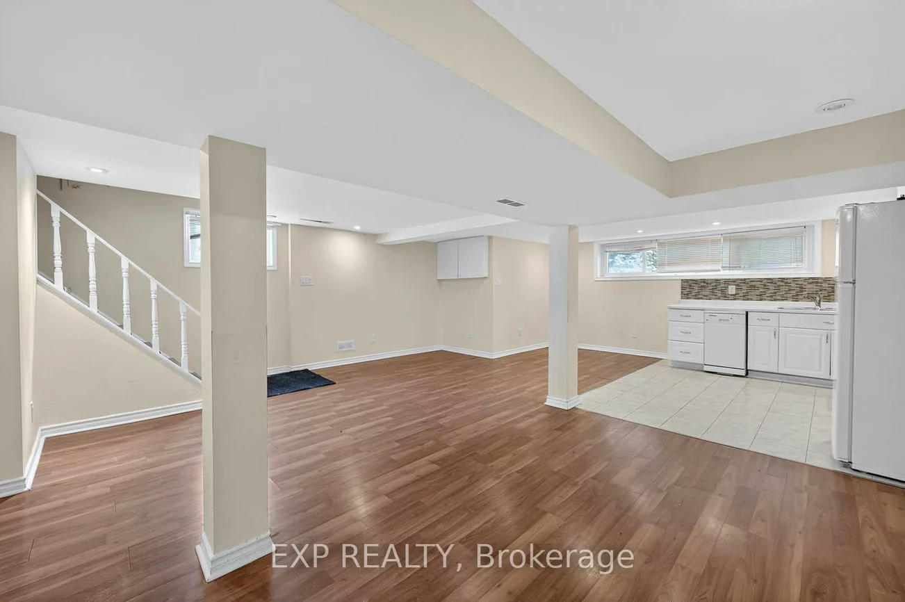 3567, Queenston, Erindale, Mississauga