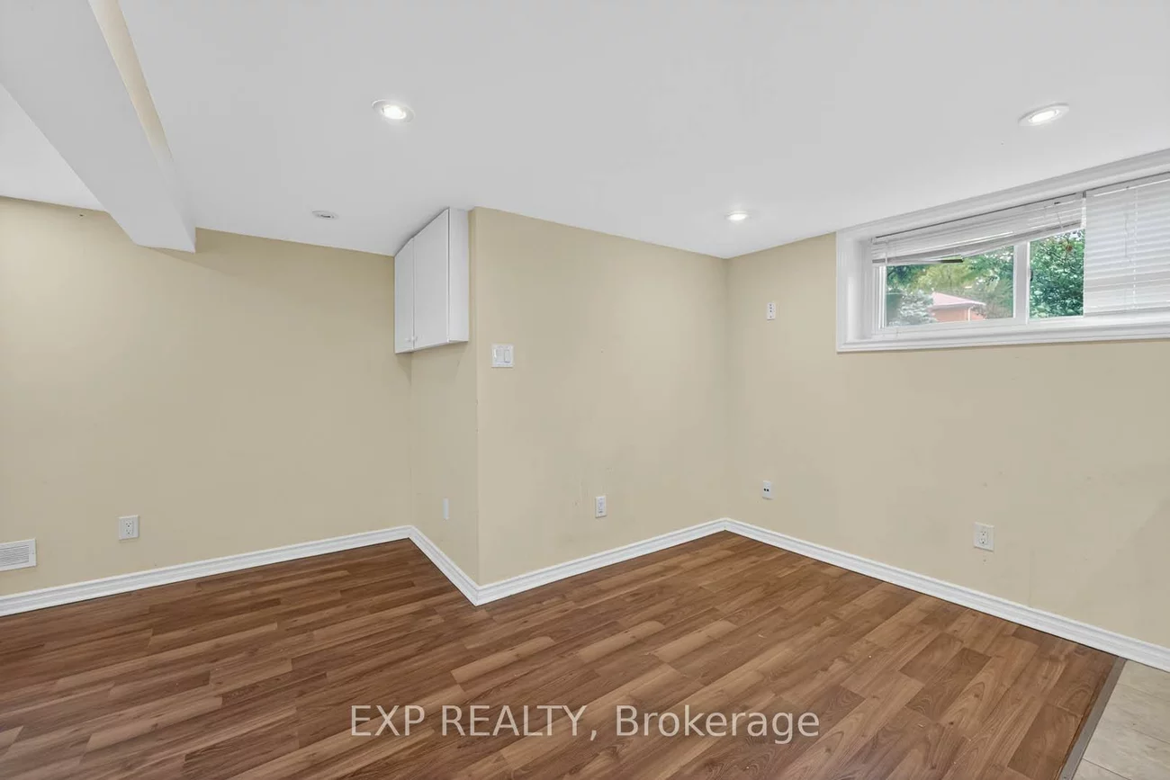 3567, Queenston, Erindale, Mississauga
