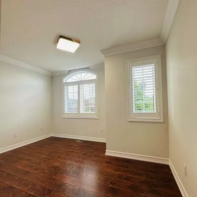 4894, Yorkshire, Hurontario, Mississauga