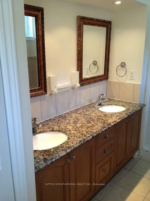 1336, Mississauga, Lorne Park, Mississauga