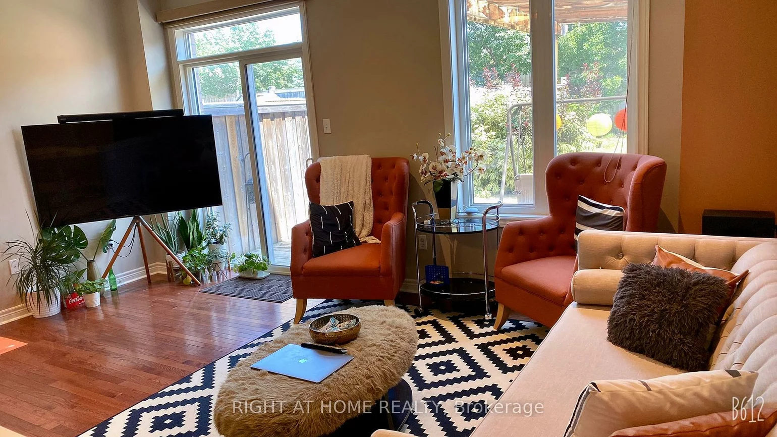 4700, Centretown, Hurontario, Mississauga
