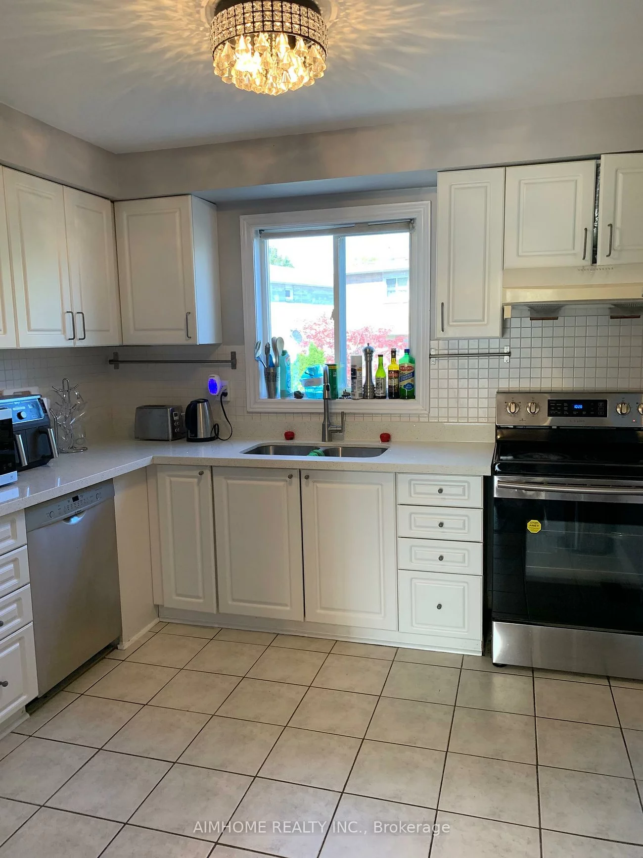 5095, Sunray, Hurontario, Mississauga