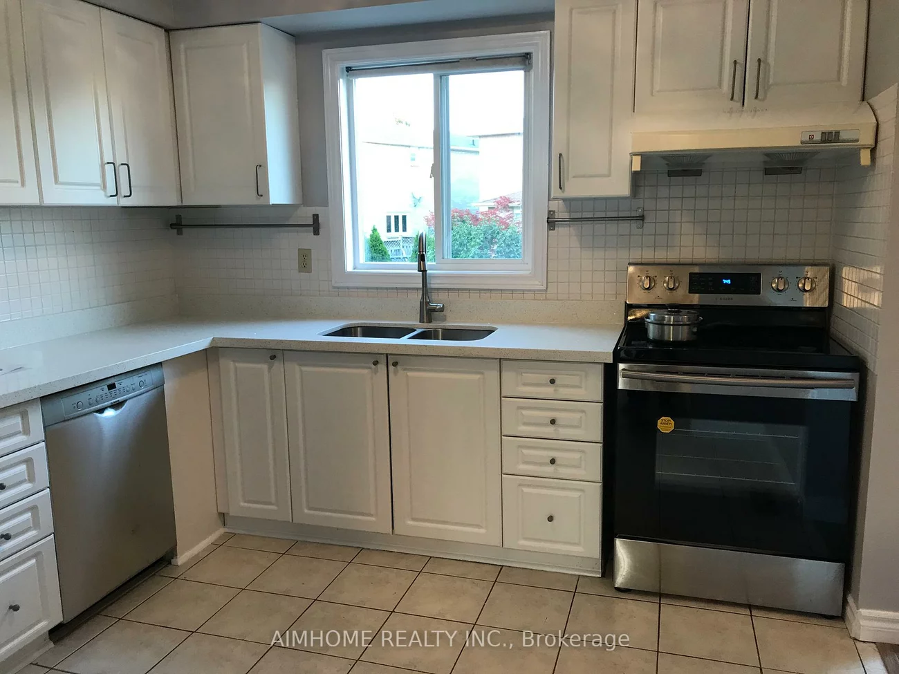 5095, Sunray, Hurontario, Mississauga