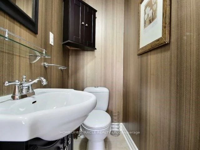 2500, Cobbinshaw, Meadowvale, Mississauga